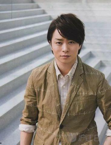 日本男明星图片,探寻日本男明星的魅力瞬间