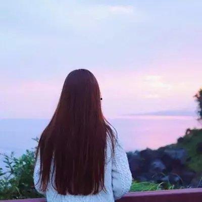 明星背影图片,揭秘明星背影下的魅力瞬间